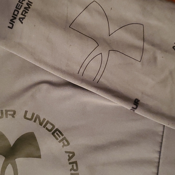 Kids XL Under Armour Hoodie Sweatshirt - Picture 4 of 6